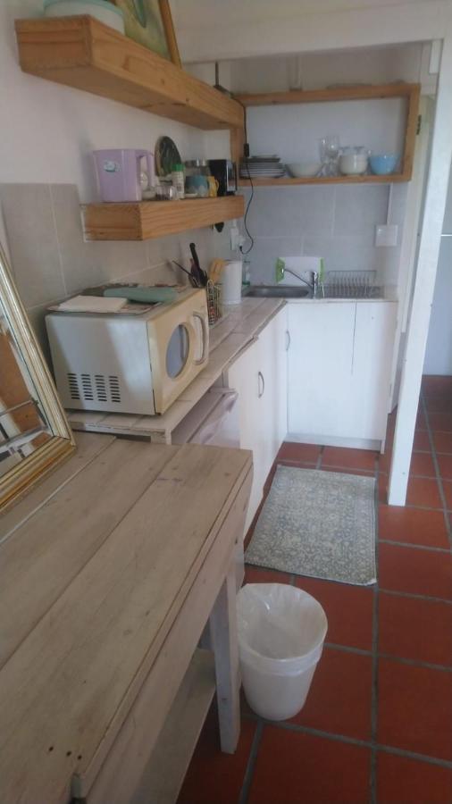 Independent Quaint Flat, Close To Beach Cape Town Eksteriør bilde
