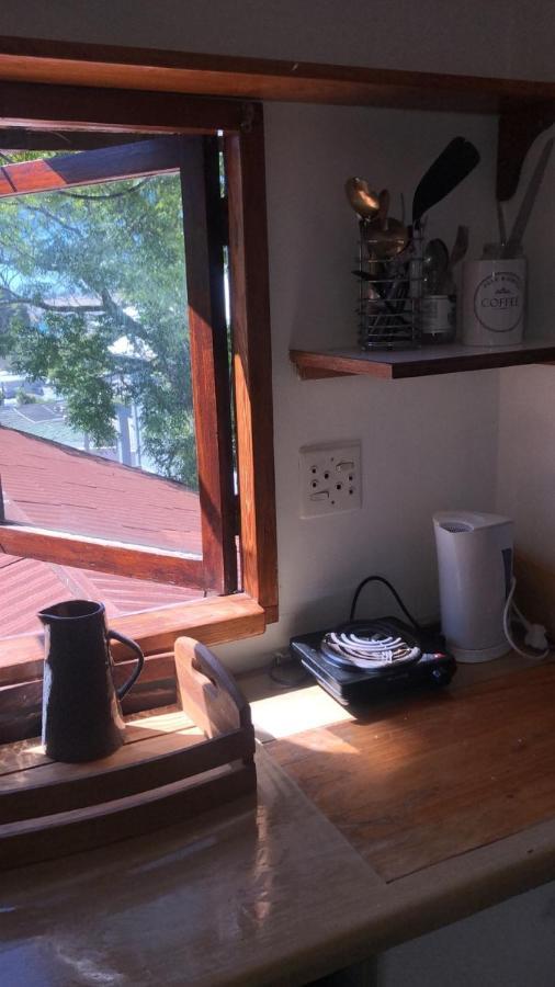 Independent Quaint Flat, Close To Beach Cape Town Eksteriør bilde