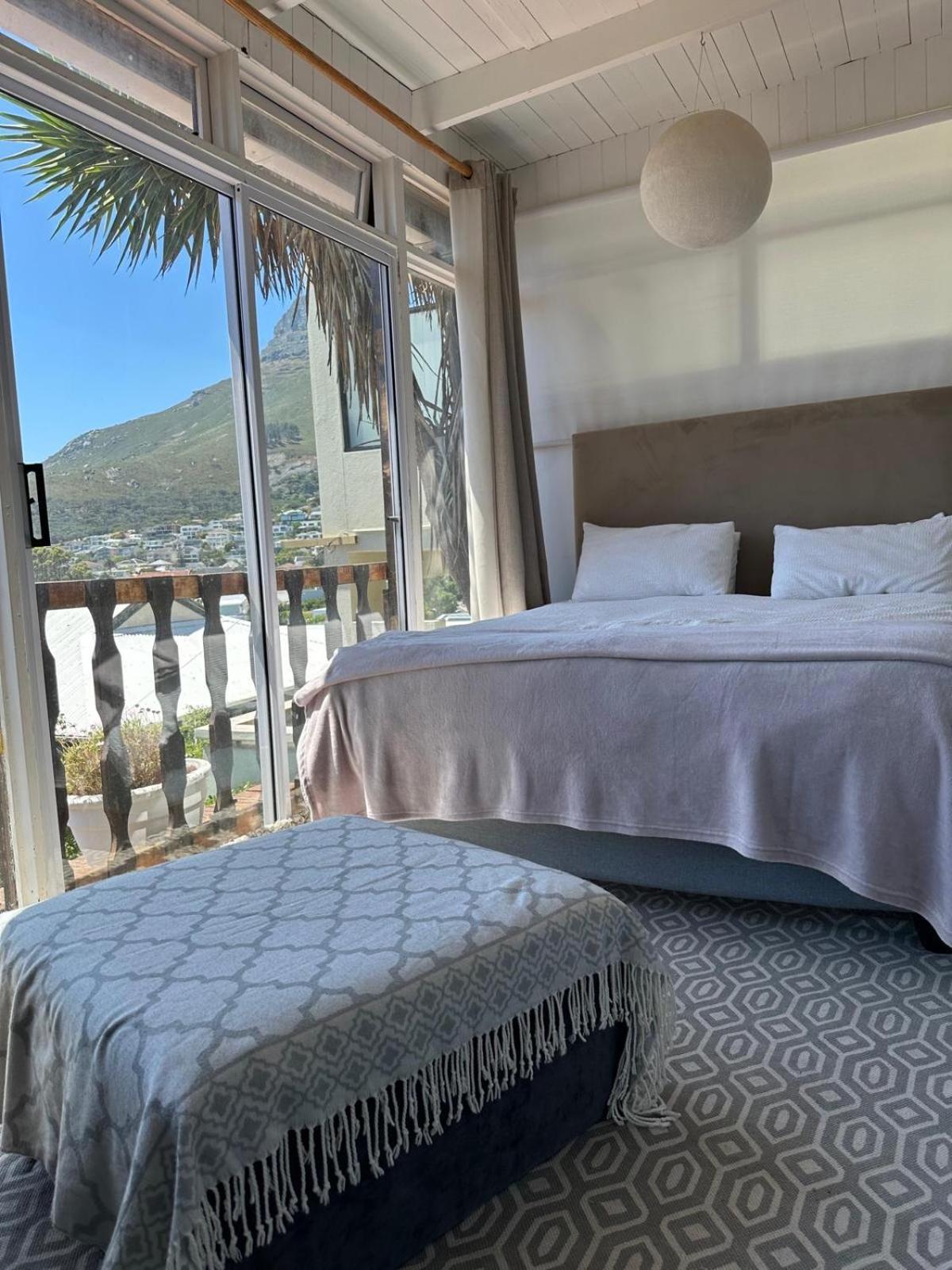 Independent Quaint Flat, Close To Beach Cape Town Eksteriør bilde